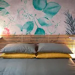 Apartment Calefati 384 Bari