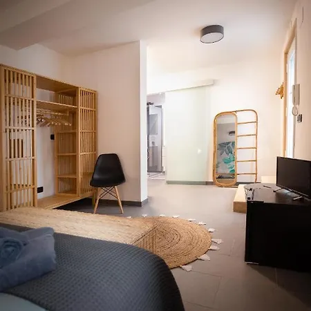 Apartment Calefati 384 *